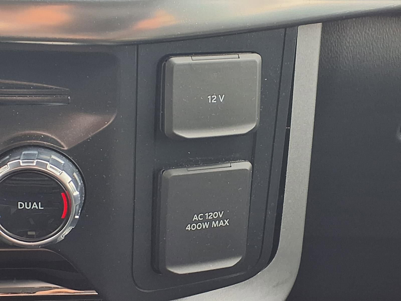 Used 2022 Ford F150 Lariat w/ Equipment Group 502A High AWD/4WD image 6