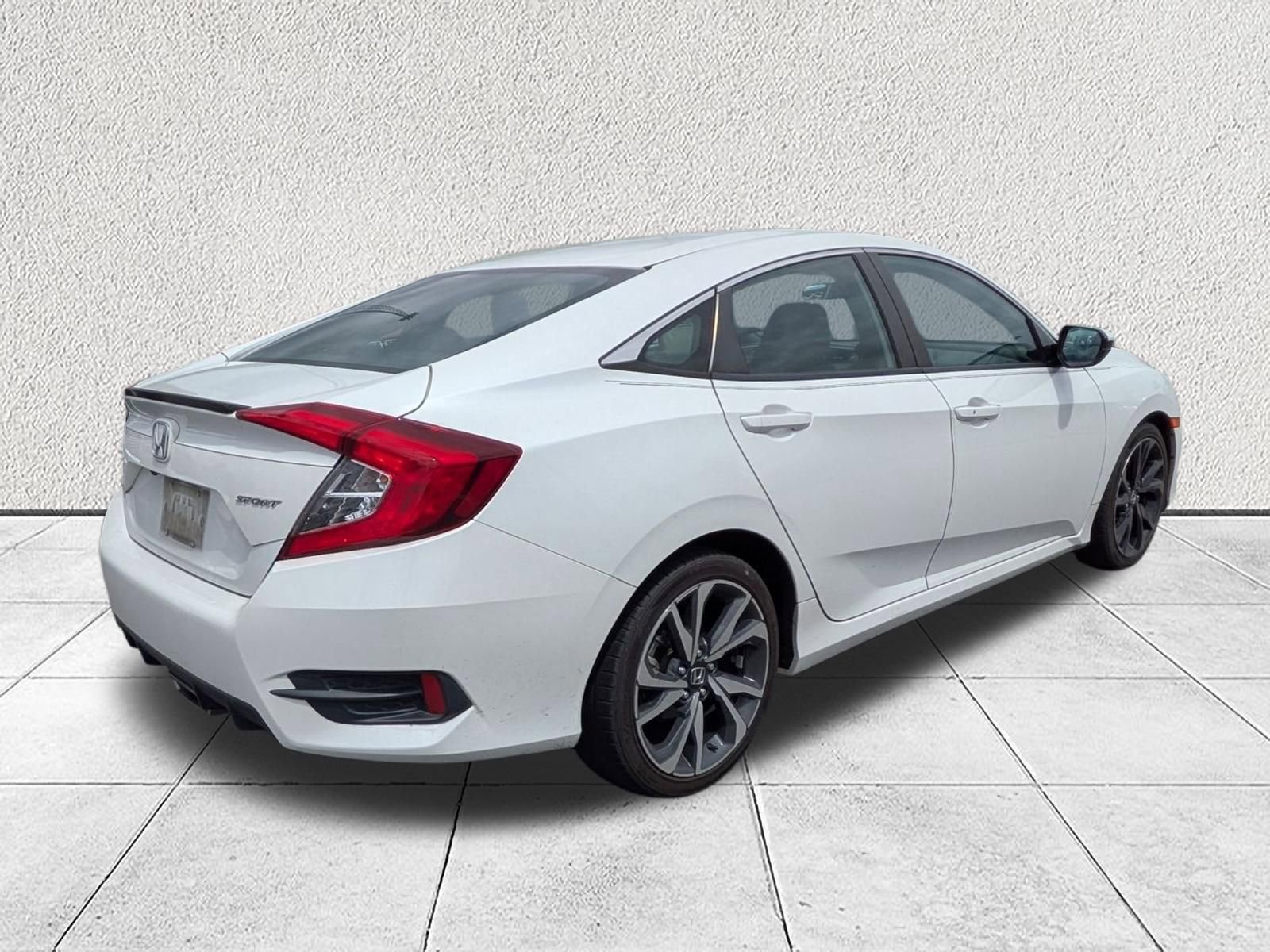 Used 2021 Honda Civic Sport image 3