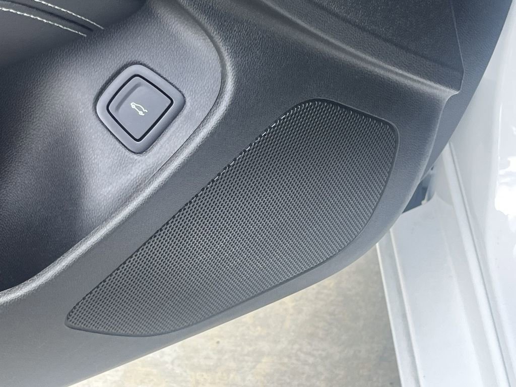 New 2025 Cadillac CT4 Premium Luxury image 17