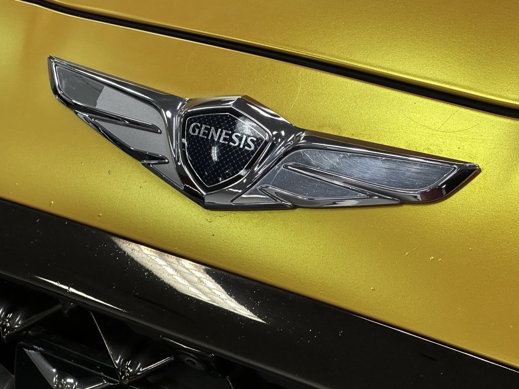 Used 2019 Genesis G70 3.3T Advanced w/ Sport Package image 11