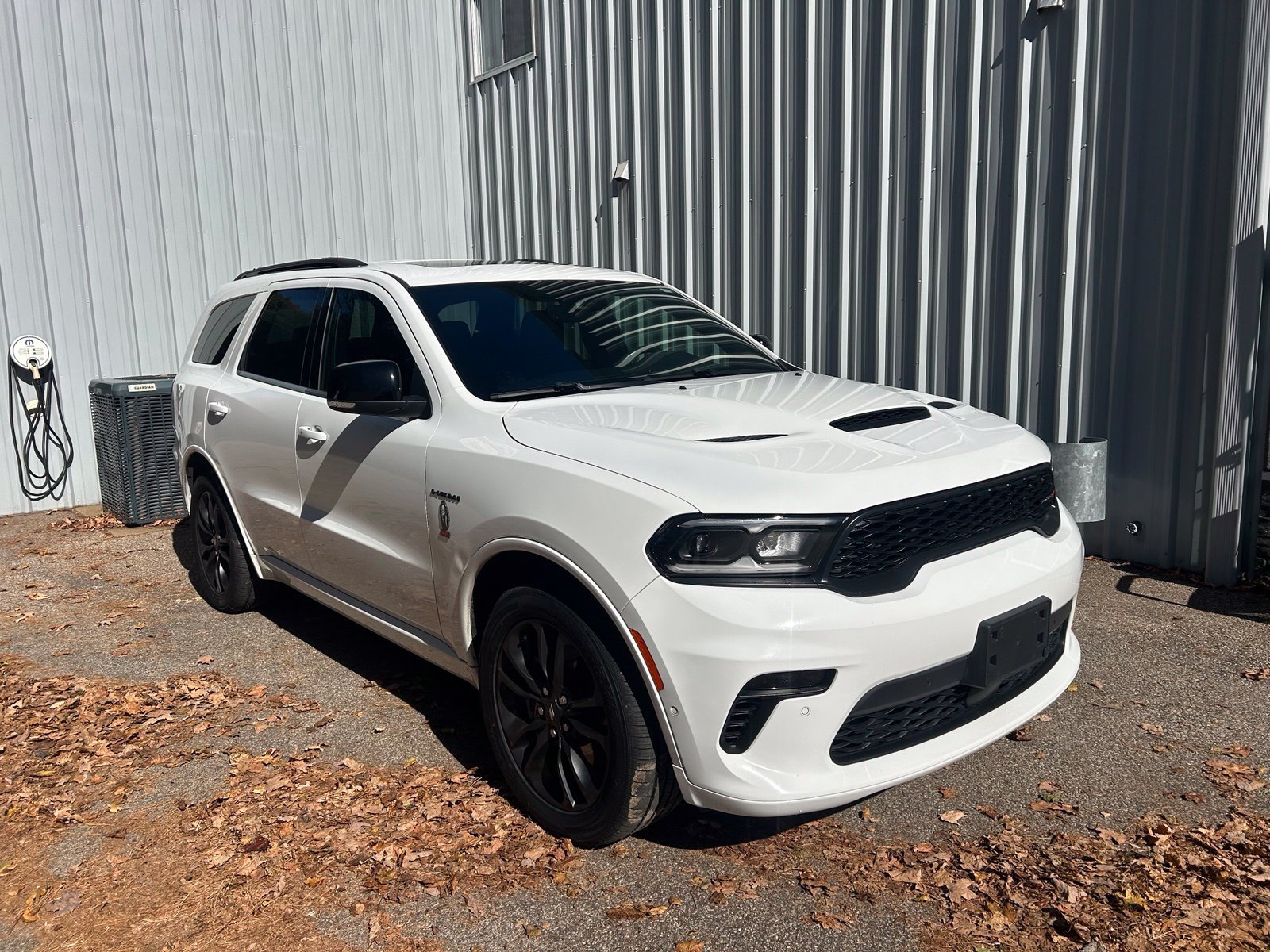 Used 2023 Dodge Durango R/T AWD/4WD image 3