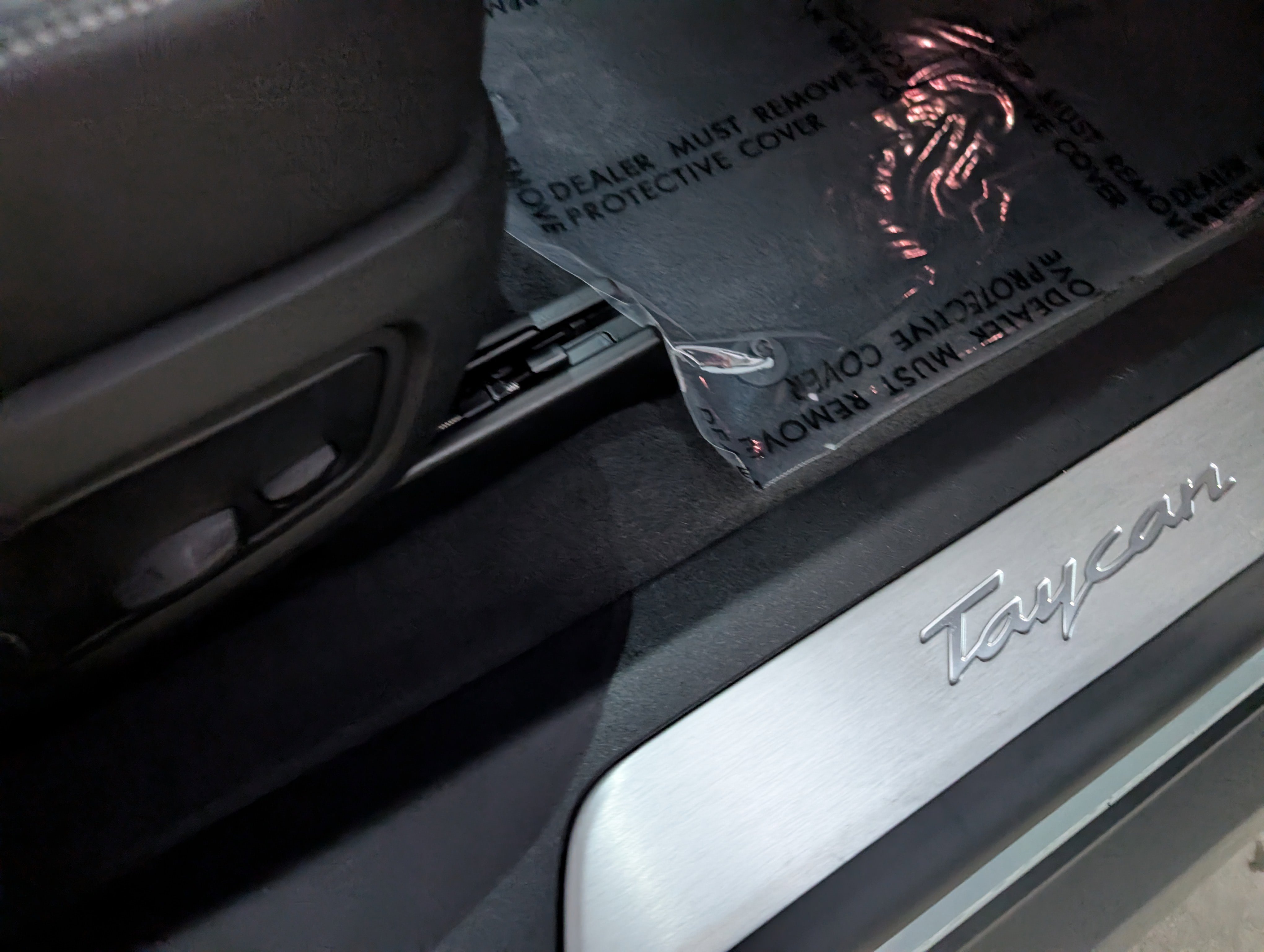 Certified 2025 Porsche Taycan image 21