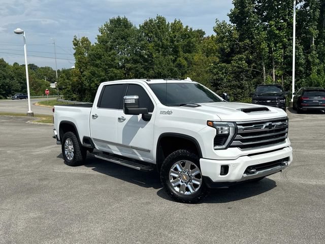 Used 2024 Chevrolet Silverado 3500 High Country w/ High Country Premium Package AWD/4WD video 2