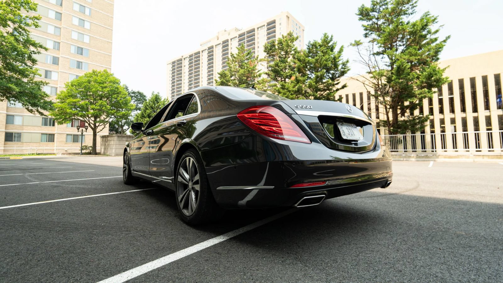 Used 2015 Mercedes-Benz S 550 4MATIC Sedan image 5