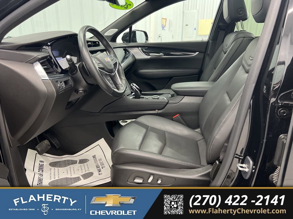 Used 2023 Cadillac XT5 Premium Luxury image 9