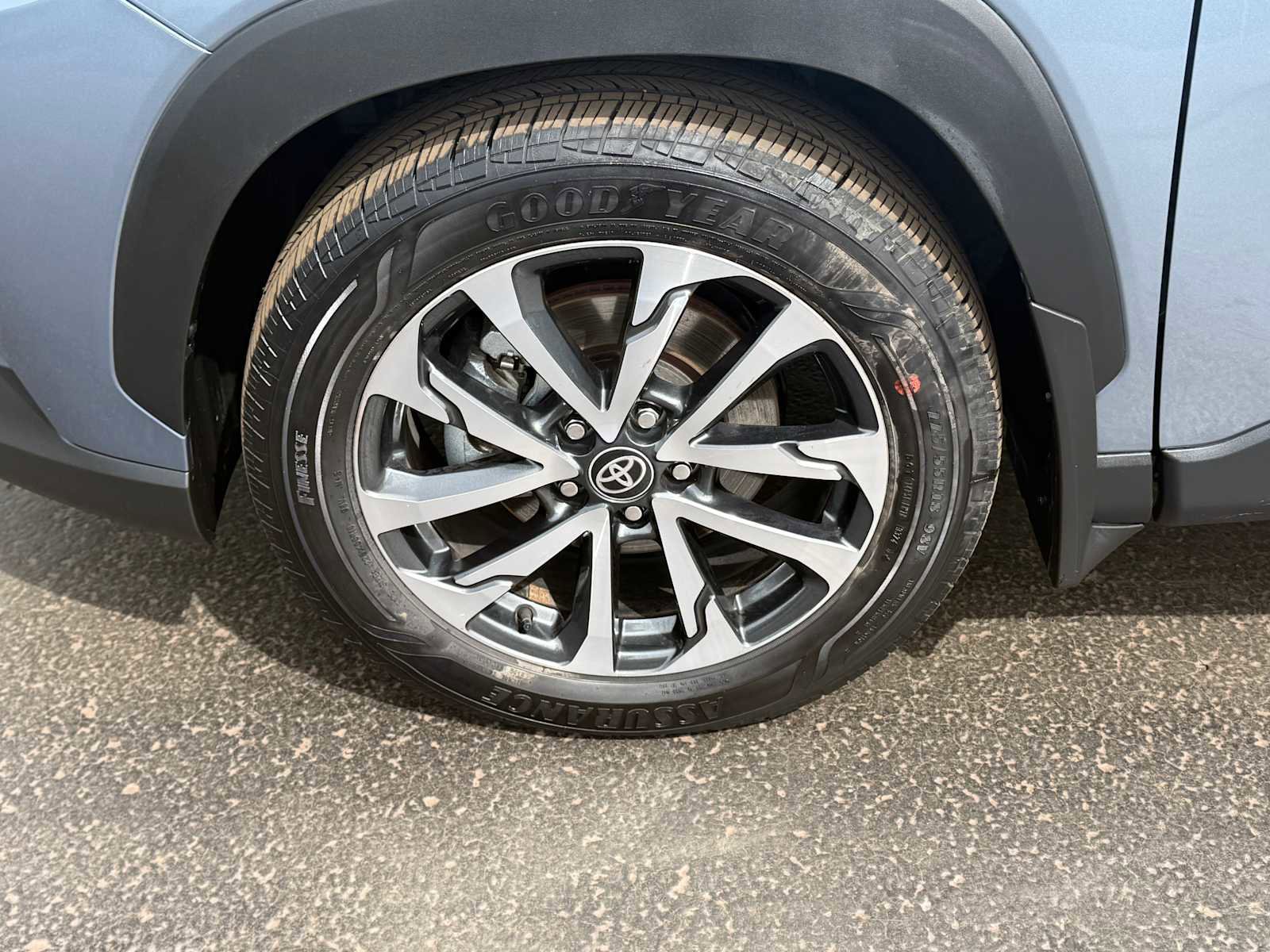 Certified 2024 Toyota Corolla Cross XLE w/ Convenience Package FWD image 10