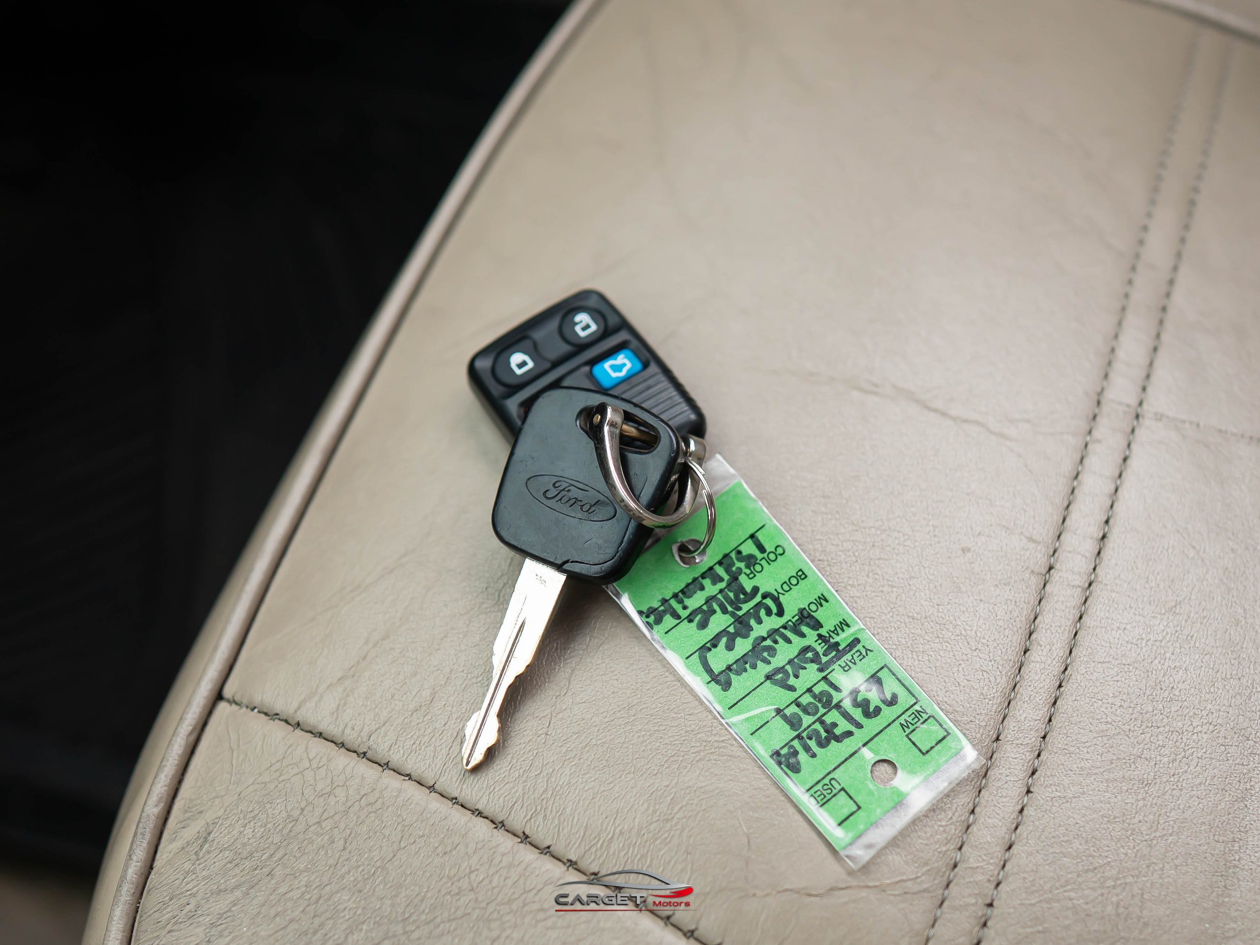 Used 1999 Ford Mustang Convertible RWD image 34