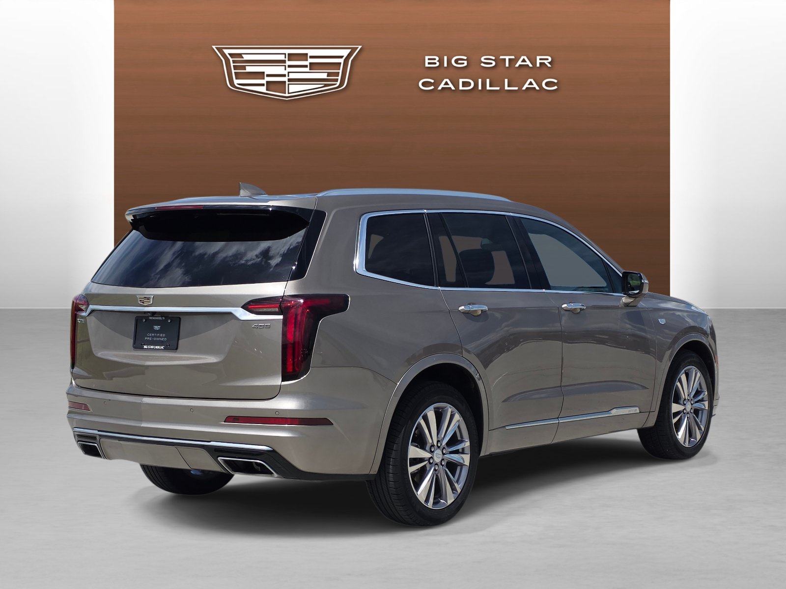 Certified 2023 Cadillac XT6 Premium Luxury FWD image 3