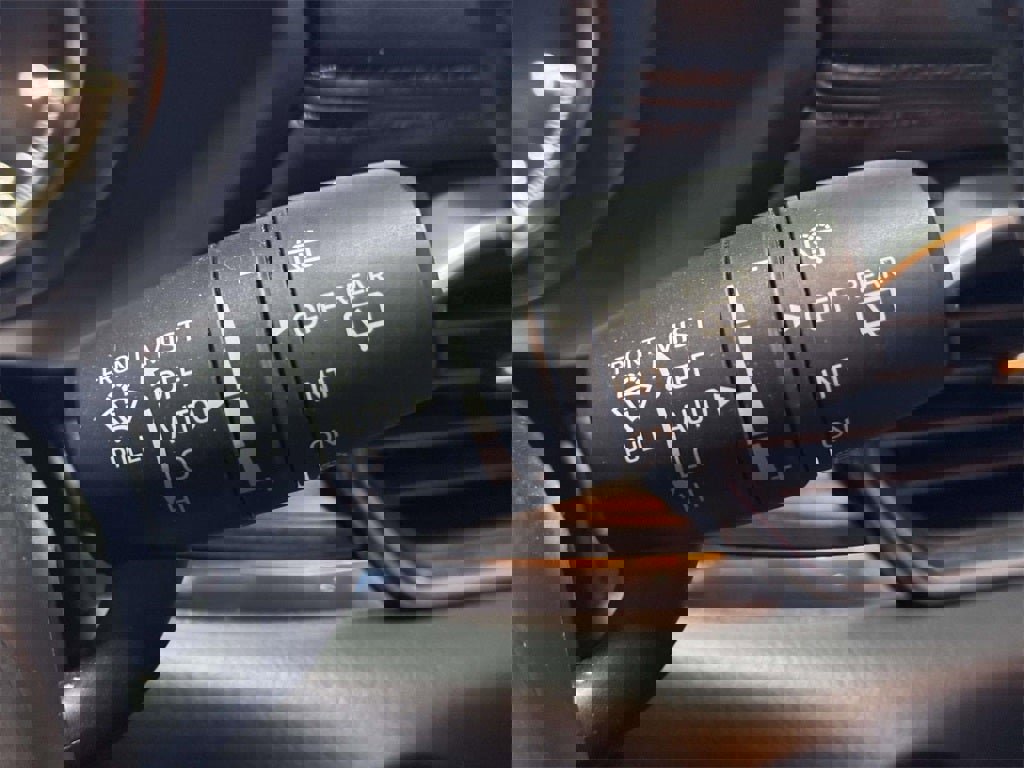 Used 2022 MAZDA CX-5 AWD 2.5 S w/ Premium Package image 24