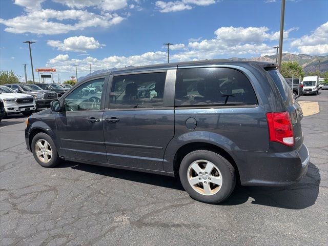 Used 2013 Dodge Grand Caravan SXT w/ Entertainment Group 1 FWD image 14