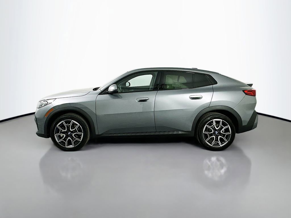 Used 2026 BMW X2 xDrive28i w/ Convenience Package image 8
