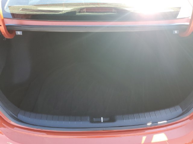 Used 2022 Kia Forte GT-Line w/ GT-Line Premium Package FWD image 9