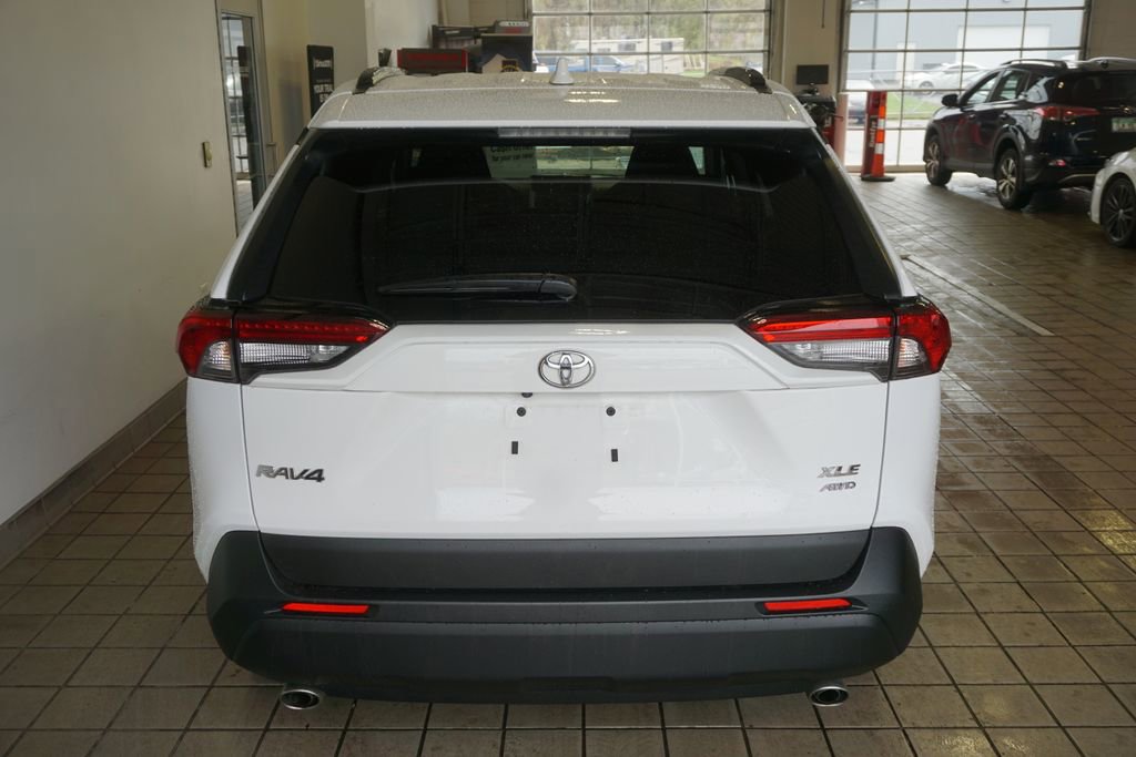 Certified 2025 Toyota RAV4 XLE AWD/4WD image 15