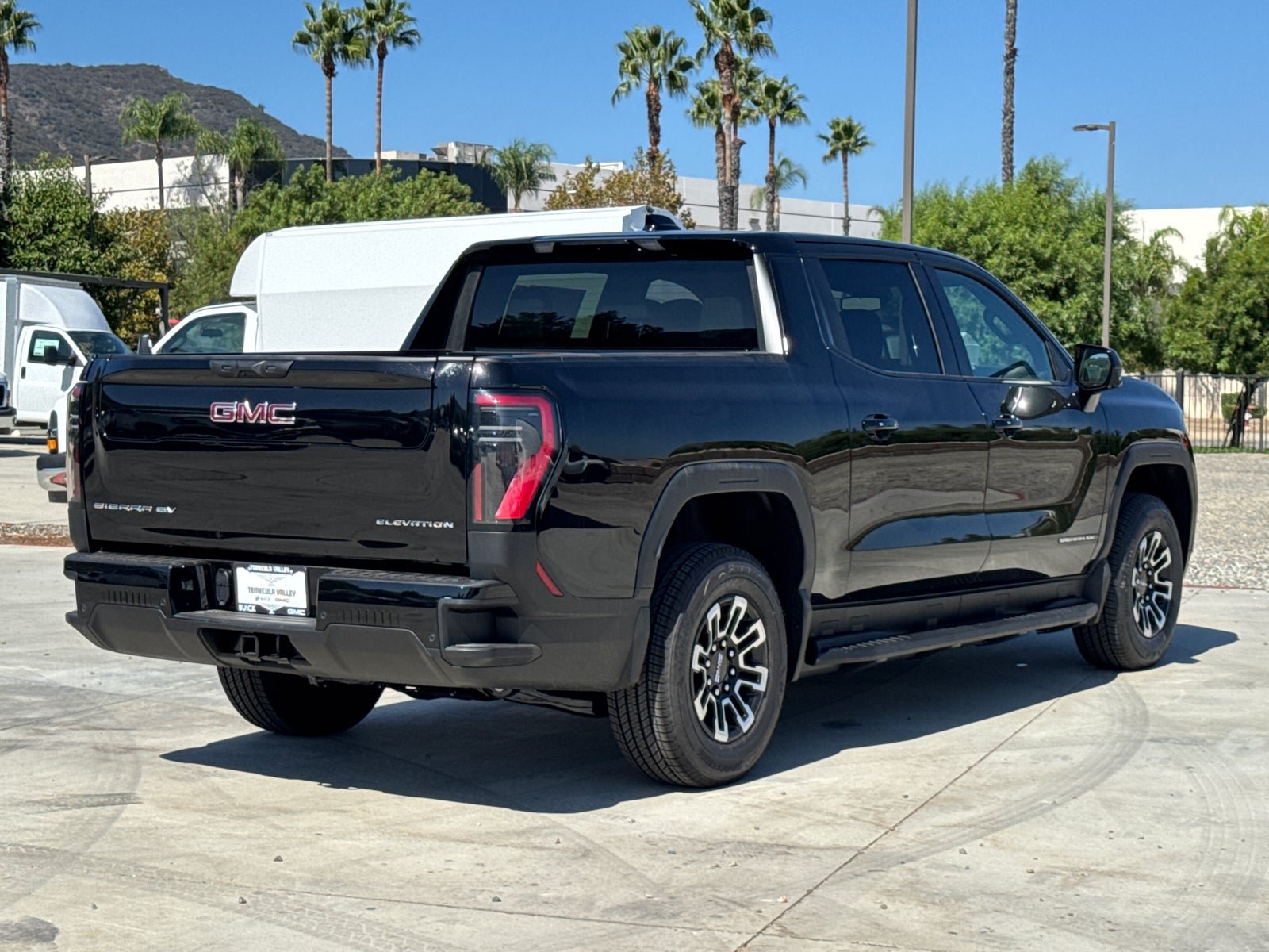Used 2026 GMC Sierra EV Elevation AWD/4WD image 14