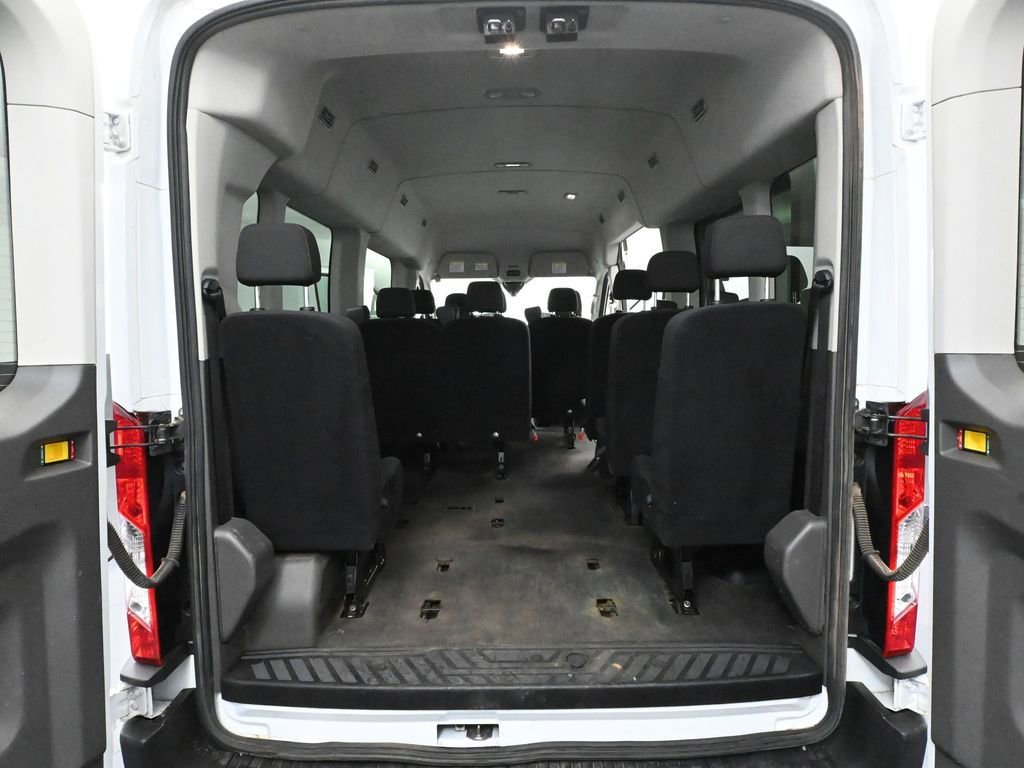Used 2023 Ford Transit 350 XL AWD/4WD image 31