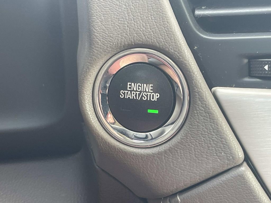 Used 2019 GMC Yukon Denali w/ Open Road Package image 32