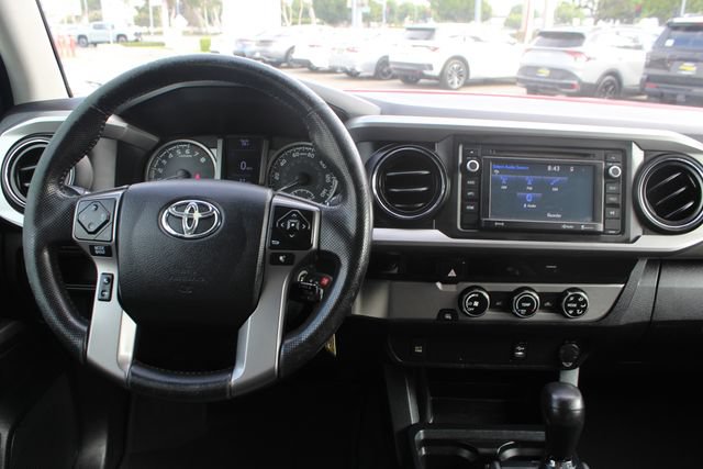 Used 2016 Toyota Tacoma SR5 w/ SR5 Appearance Package (SN) RWD image 49