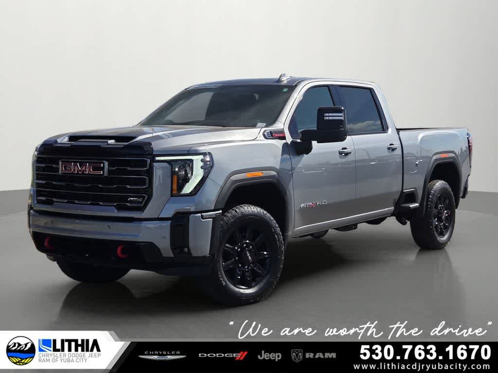 Used 2026 GMC Sierra 2500 AT4 AWD/4WD image 1