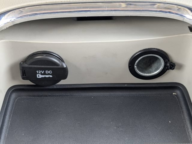 Used 2013 Dodge Grand Caravan SXT w/ Rear Park Assist Pkg FWD image 26