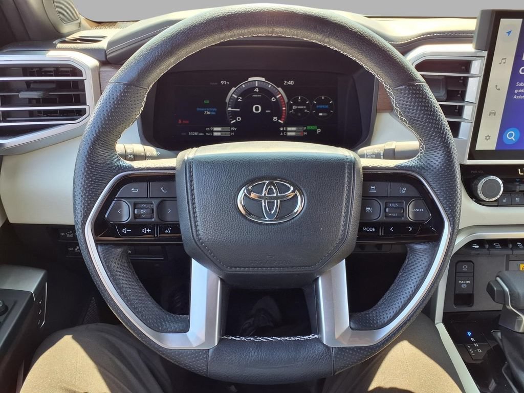 Used 2024 Toyota Tundra Capstone AWD/4WD image 17