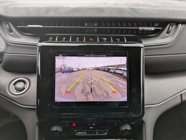 New 2025 Jeep Grand Cherokee Laredo X w/ Luxury Tech Group I image 13