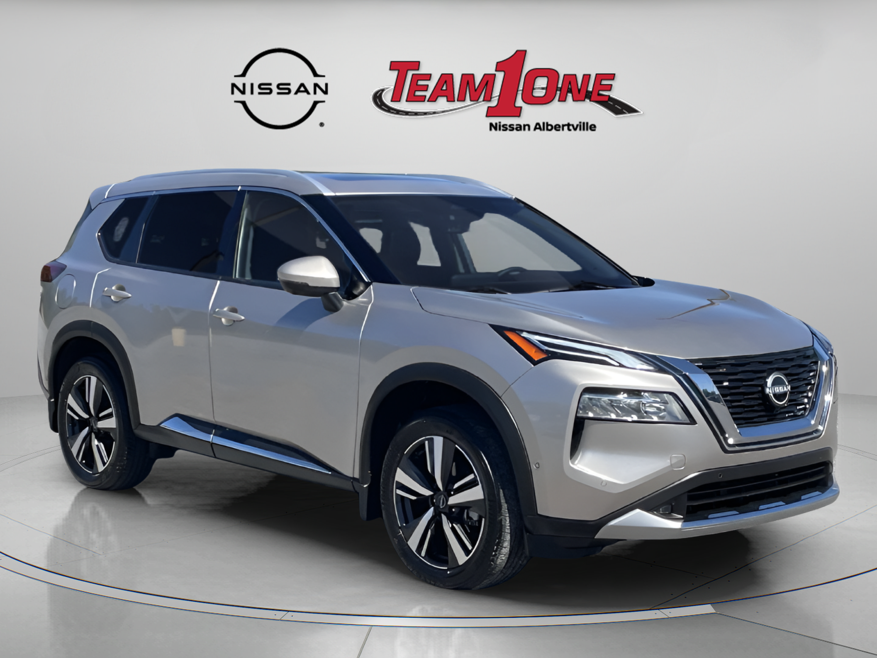 Used 2022 Nissan Rogue Platinum w/ Head-Up Display Package