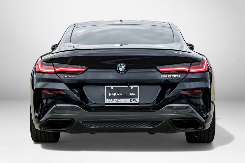 Used 2022 BMW M850i xDrive Coupe w/ Driving Assistance Package image 7