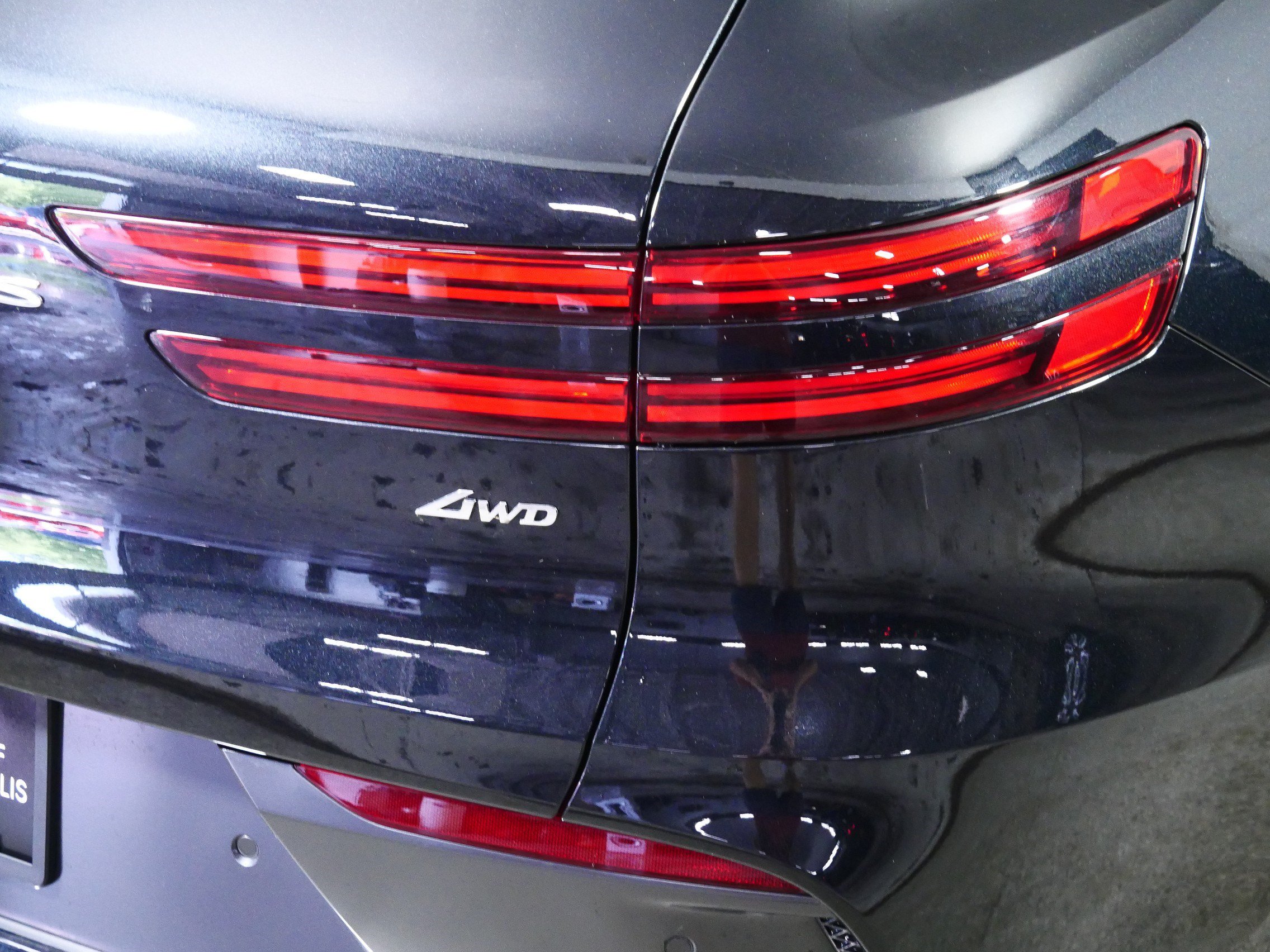 Certified 2026 Genesis GV70 2.5T AWD/4WD image 17