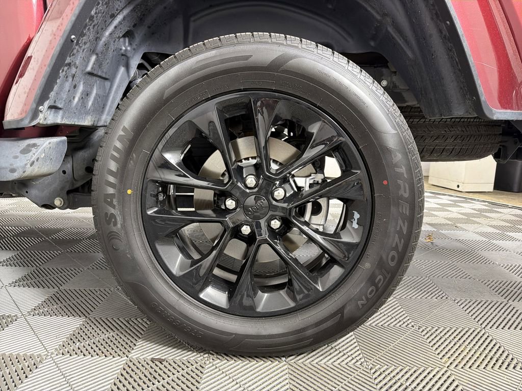 Used 2021 Jeep Gladiator Overland image 17