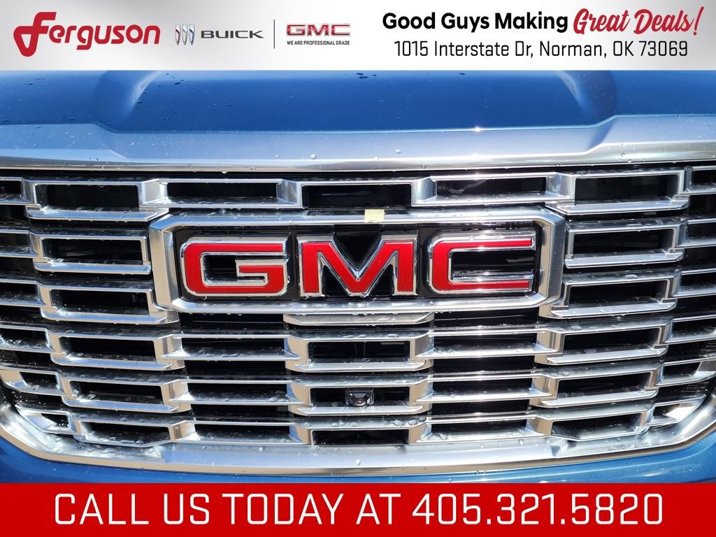 New 2026 GMC Yukon XL Denali w/ Sun & Power Step Package AWD/4WD image 9