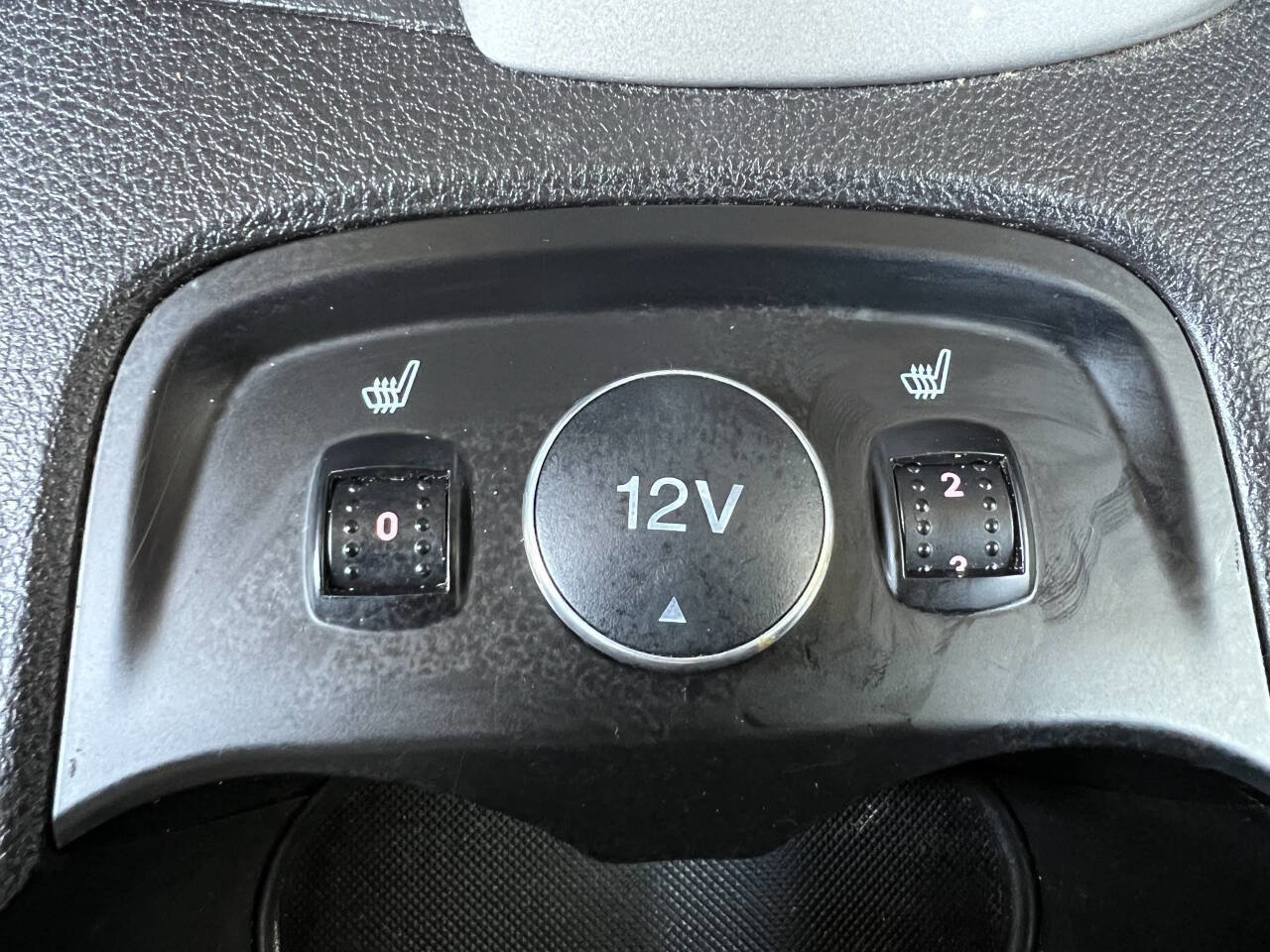 Used 2012 Ford Focus SEL image 22