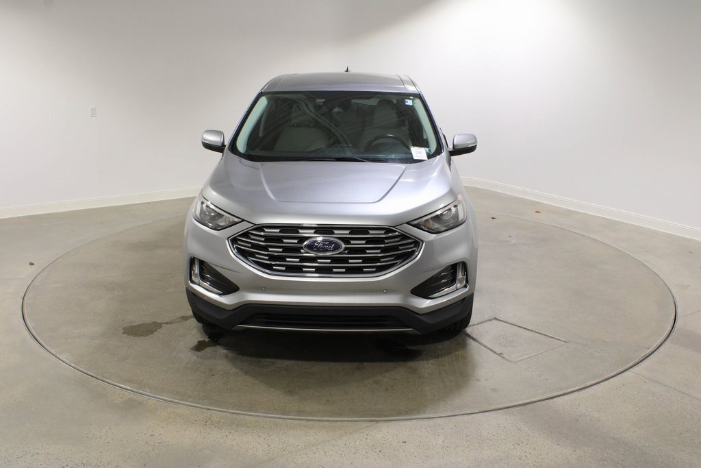 Used 2022 Ford Edge Titanium image 8