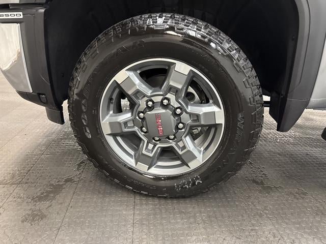 New 2026 GMC Sierra 2500 SLE w/ SLE Value Package; AWD/4WD image 11