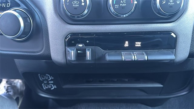 Used 2024 RAM 2500 Big Horn w/ Bed Utility Group image 19