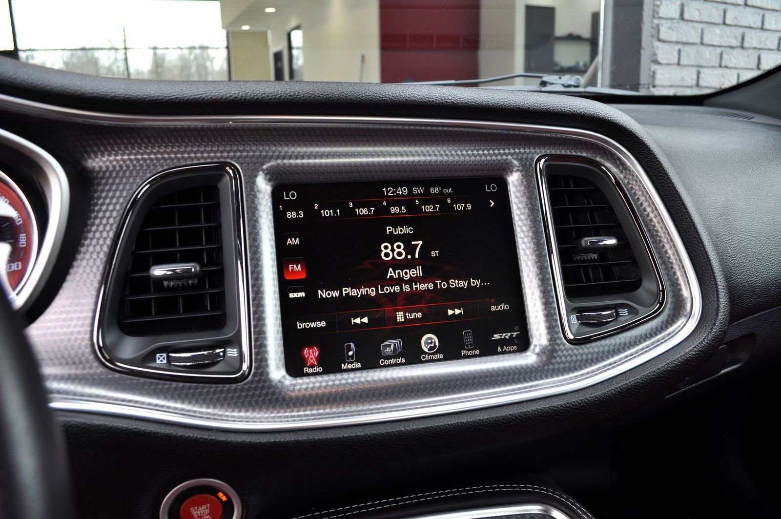 Used 2015 Dodge Challenger SRT Hellcat image 35