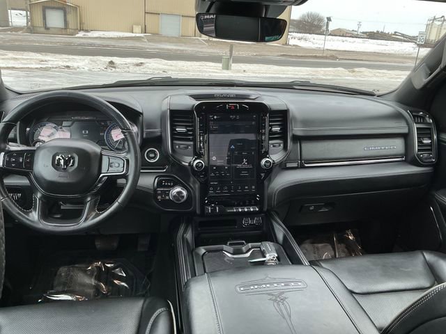 Used 2022 RAM 1500 Limited w/ Body-Colour Bumper Group image 30