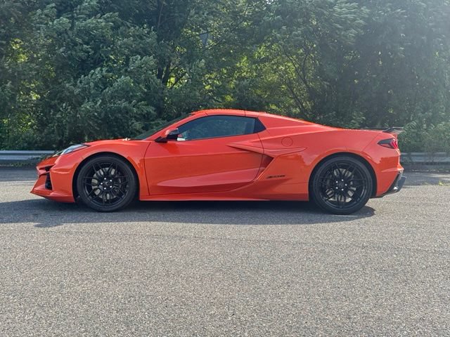 Used 2026 Chevrolet Corvette Z06 RWD image 23
