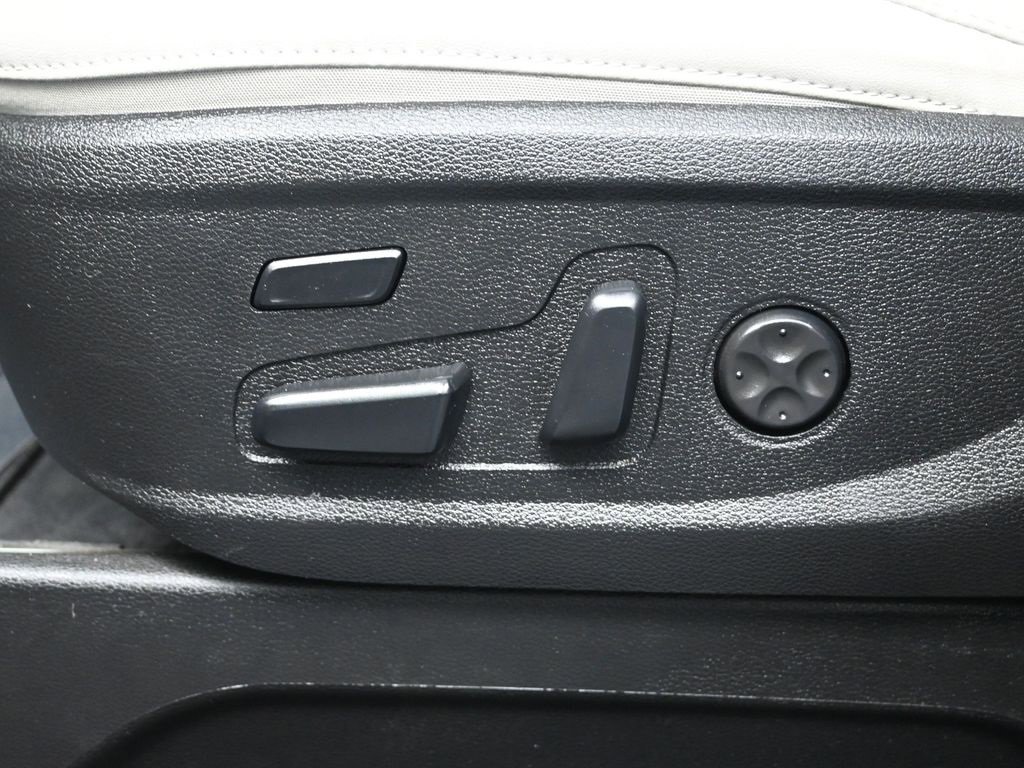 Used 2023 Kia Telluride SX Prestige image 12