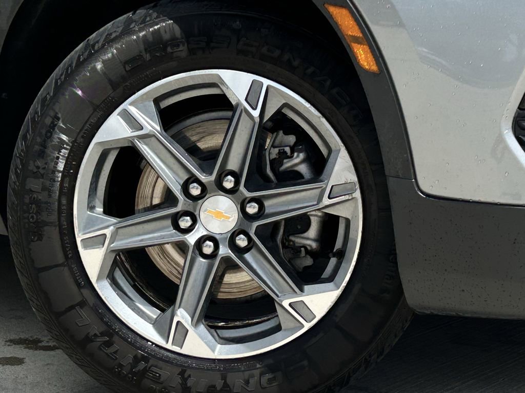 Used 2025 Chevrolet Blazer LT image 10