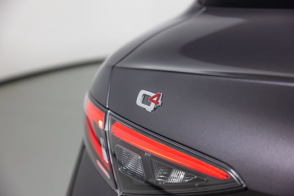 New 2026 Alfa Romeo Giulia AWD image 9