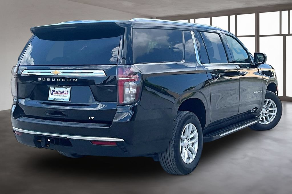 Used 2024 Chevrolet Suburban LT AWD/4WD image 6