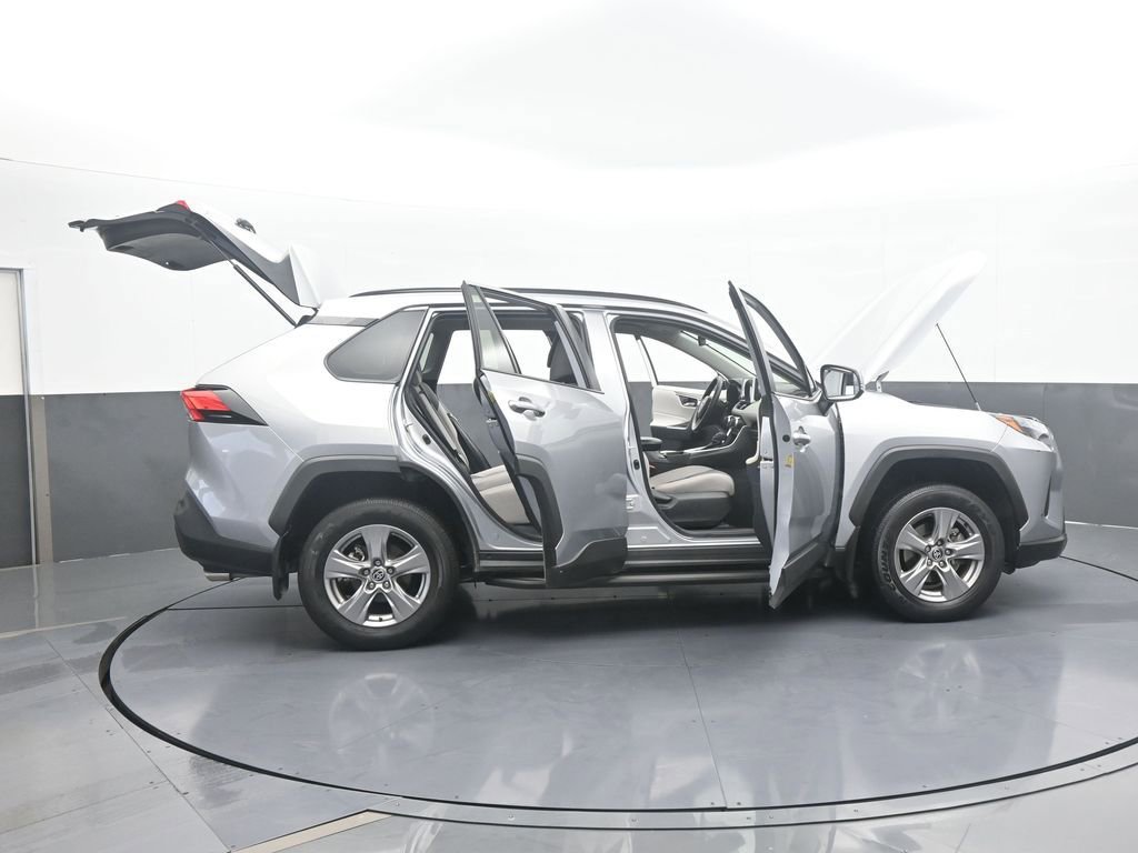 Used 2023 Toyota RAV4 XLE image 74