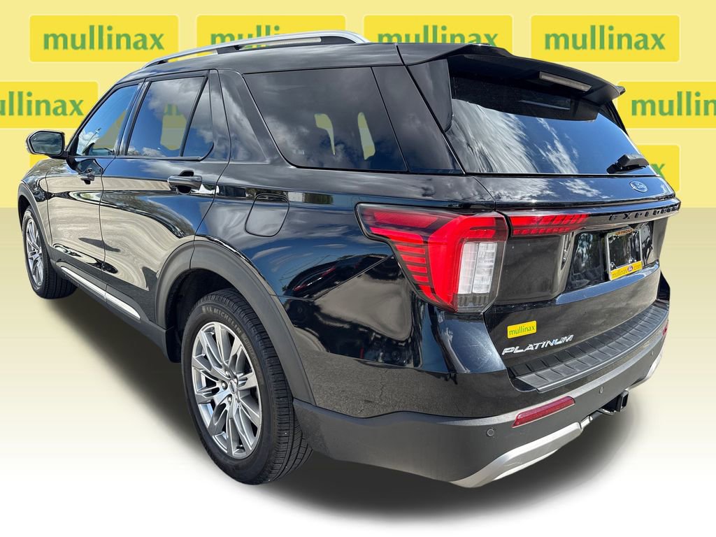 Certified 2025 Ford Explorer Platinum image 10