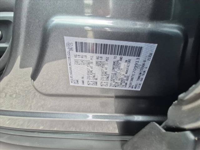 Used 2026 Nissan Rogue SV AWD/4WD image 25