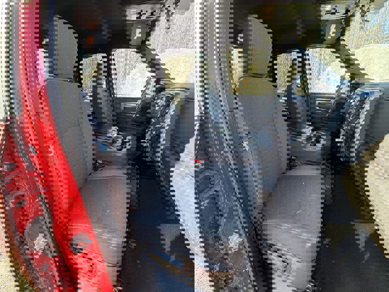 Used 2024 RAM 1500 Classic Warlock image 19