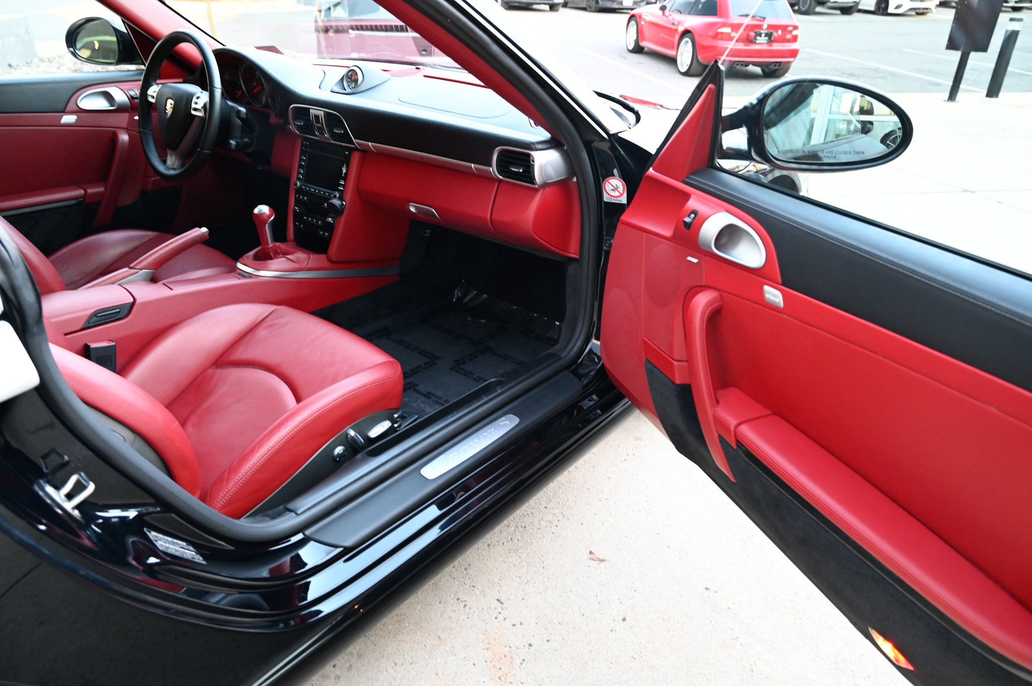 Used 2009 Porsche 911 Carrera S image 41