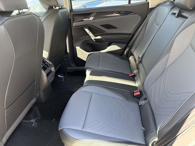 New 2026 Volkswagen Tiguan SE image 10