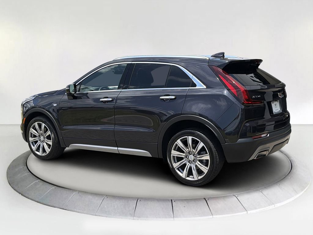 Certified 2023 Cadillac XT4 Premium Luxury FWD image 3