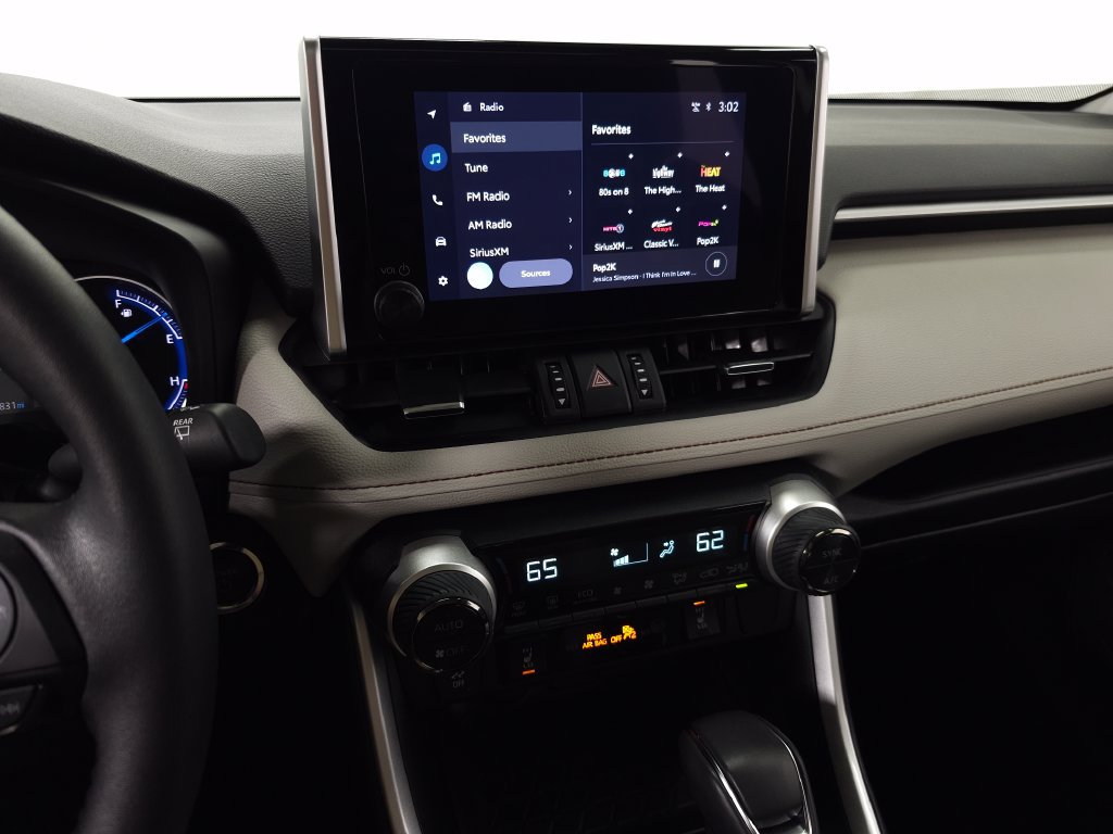 Used 2025 Toyota RAV4 XLE Premium w/ Weather Package AWD/4WD image 25