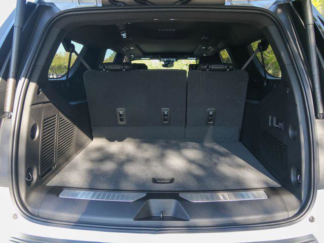 New 2026 GMC Yukon XL Denali w/ Denali Reserve Package image 31